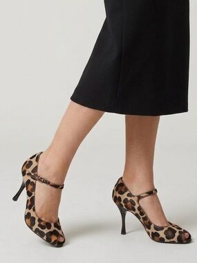 Dolce & Gabbana Womens Leopard Calf Hair Peep Toe Heels